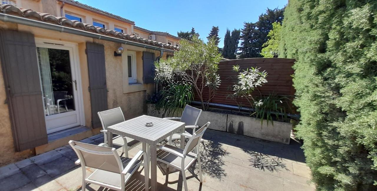 Le Fabian Des Baux Hotel Exterior photo