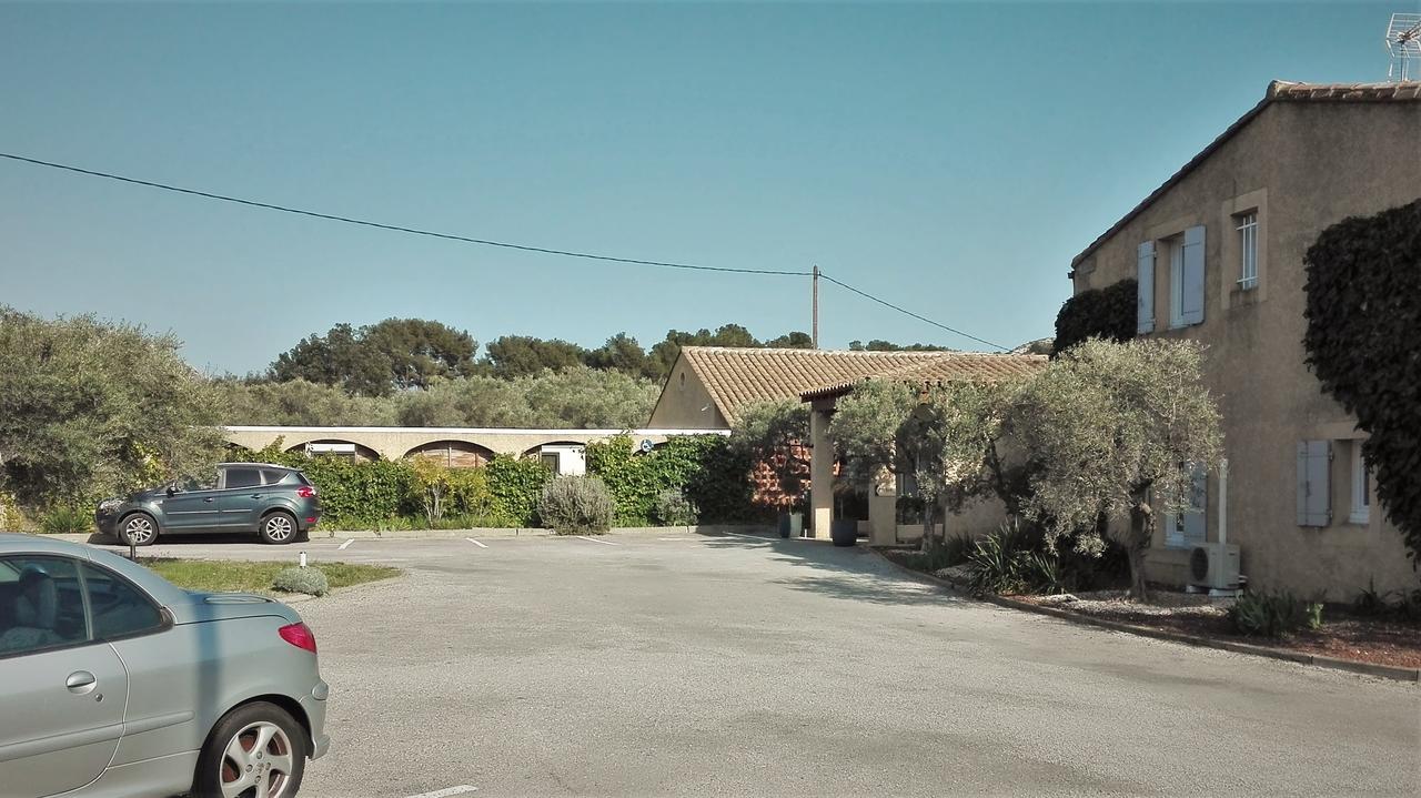 Le Fabian Des Baux Hotel Exterior photo